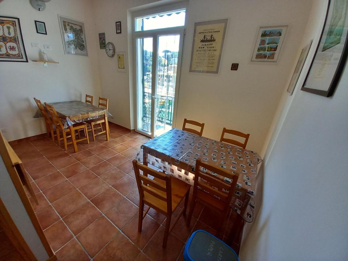 Celtic House B&B Varazze Exterior foto